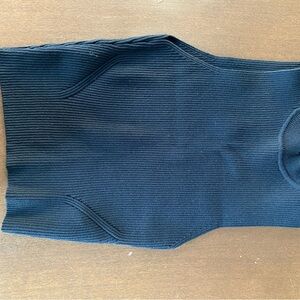 Abercrombie Women’s Ribbed Cropped Tank